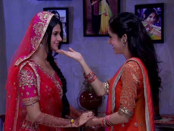 Saras y Kumud - Capítulo 49