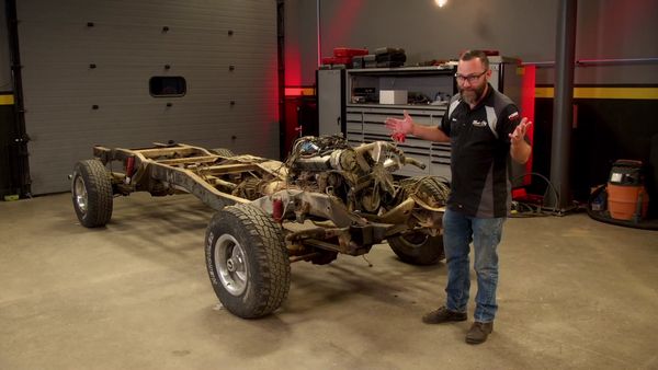 PowerNation: Music City Trucks - Faux Guy K-10 Square Body Chassis Teardown