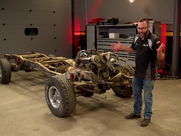 PowerNation: Music City Trucks - Faux Guy K-10 Square Body Chassis Teardown
