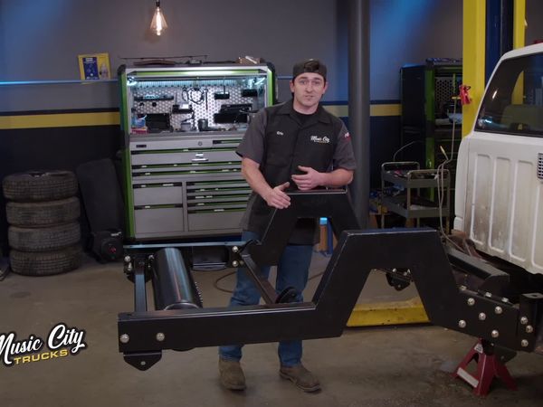 PowerNation: Music City Trucks - Low-Fi S-10: We Lay Frame