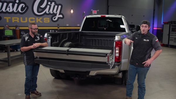 PowerNation: Music City Trucks - F350 Dually Work Truck Upgrades