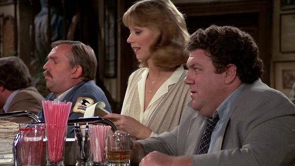 Cheers - Coach est amoureux (partie 1)