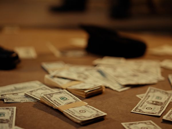 Almost Unsolved Heists - The Poison Pen