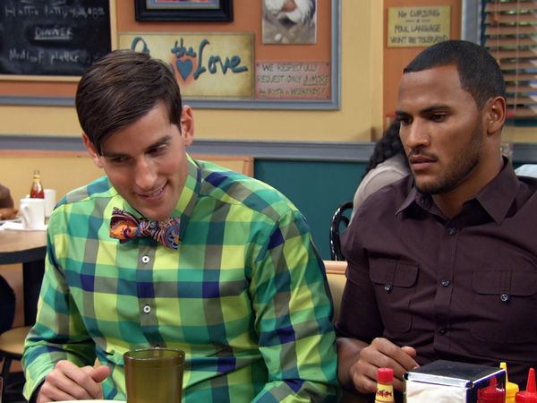 Tyler Perry's Love Thy Neighbor - Three's a Crowd