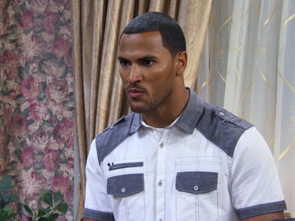 Tyler Perry's Love Thy Neighbor - A Pregnant Wife