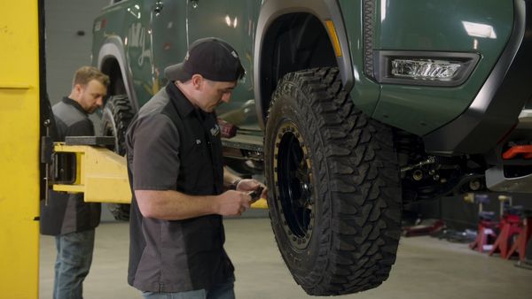 PowerNation: Music City Trucks - Nissan Trailgater Part 1