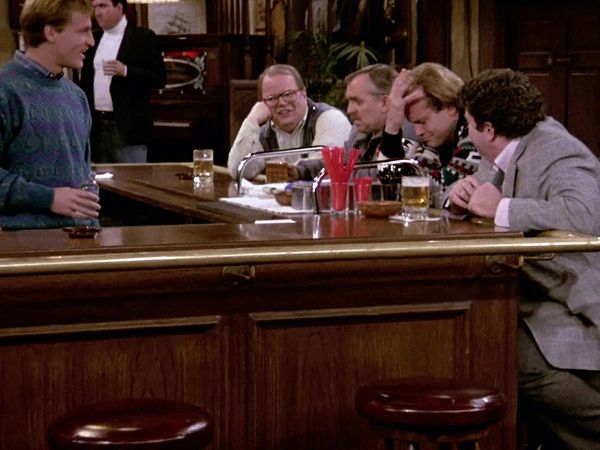 Cheers - Serveuses à gogo