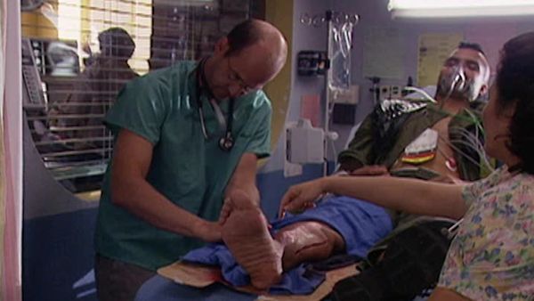City Medical: LA - Behind the Scenes