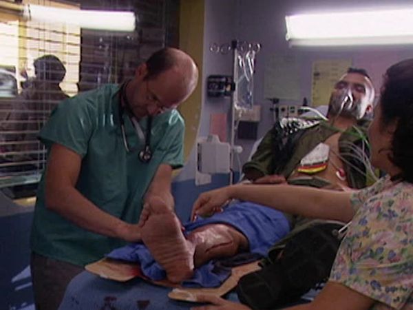 City Medical: LA - Behind the Scenes