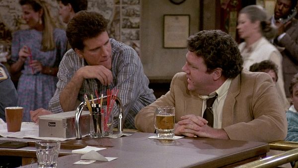 Cheers - Le téléphone pleure