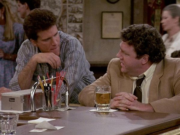 Cheers - Le téléphone pleure