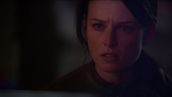 Continuum en español - Una puntada en el tiempo