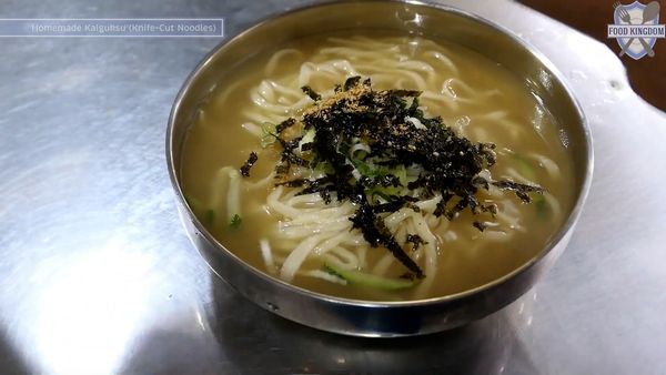 Food Kingdom - Food Kingdom : Ensemble gimbap et nouilles