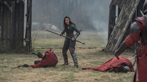 The Outpost - Une couronne pour la reine