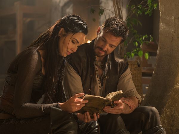 The Outpost - La partie la plus difficile d'être reine