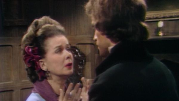 Dark Shadows - 1111