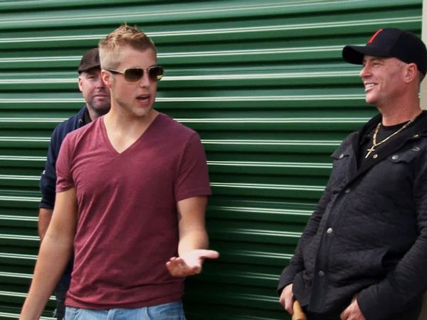 Storage Wars: Northern Treasures - Com-Paul-Sive Behaviour