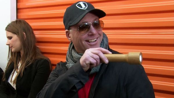 Storage Wars: Northern Treasures - Giddy Up