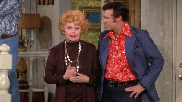 Here's Lucy - Lucy and Chuck Connors Have a Surprise Slumber Party