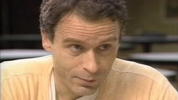 Serial Killers - Theodore Robert Bundy - "The Lady Killer"