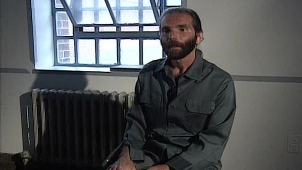 Serial Killers - Ronald Defeo, Jr. - "The Amityville Horror"
