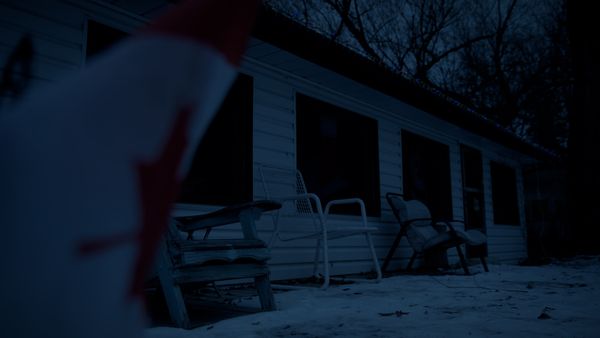 Ghosts Off Grid - Loni Beach House