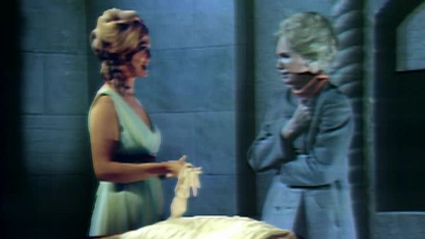 Dark Shadows - 1001