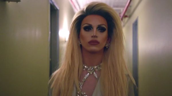 Queens of Kings - Aquaria