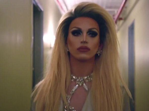 Queens of Kings - Aquaria