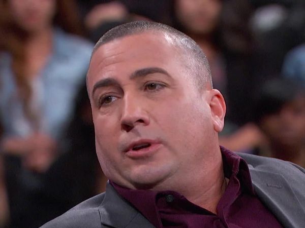Best of Dr. Phil - My Crazy Childhood: My Dad Was The Breast Pump Bandit And His Mistress Lived In Our House (Part 1)