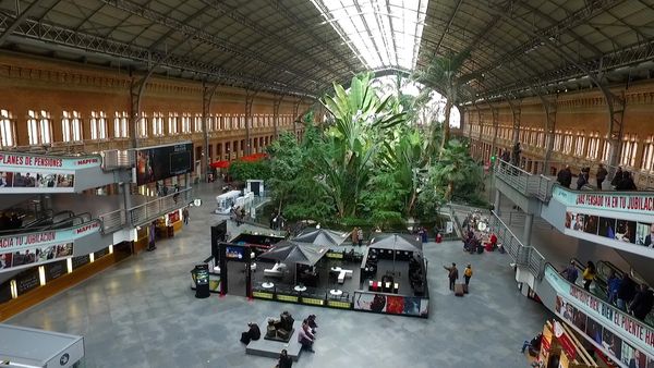 No Luggage - Around Madrid