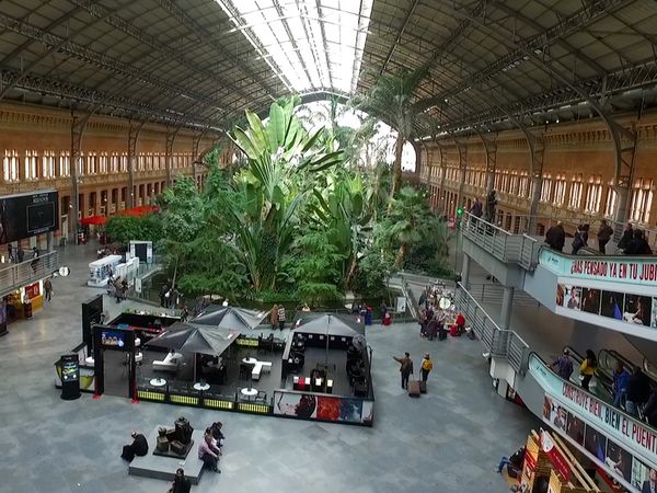 No Luggage - Around Madrid