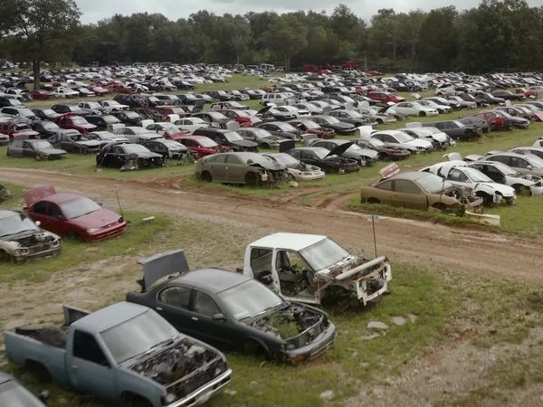 PowerNation: 1977 Chevy C30 - Junkyard Tow Truck