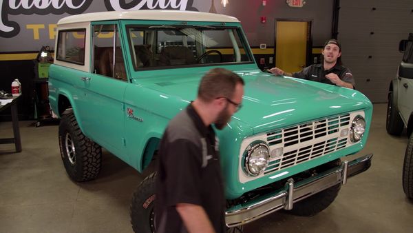 PowerNation: 1974 Bronco Beach Cruiser - PowerNation: Beach Cruiser Bronco Pt 10