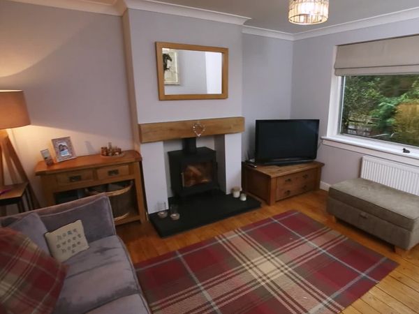 Love it or List It UK - Cramped Semi