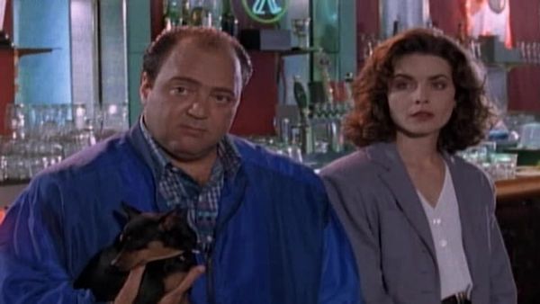 Silk Stalkings - Silk Stalkings: S3 E3 - To Serve And Protect