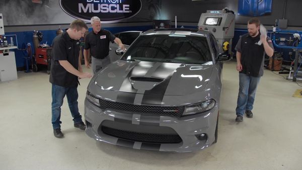 PowerNation: Detroit Muscle - Details, Details, Details - Charger Detailing