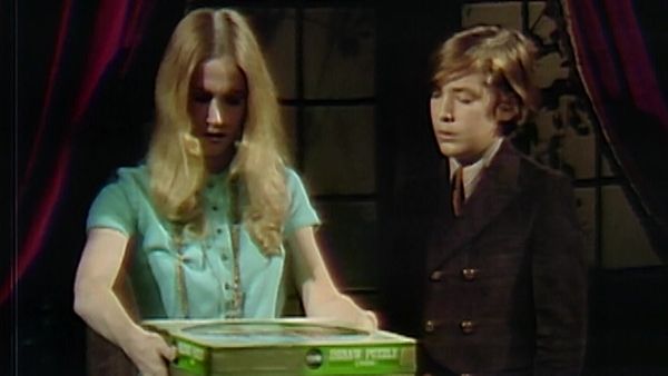 Dark Shadows - 894, 895
