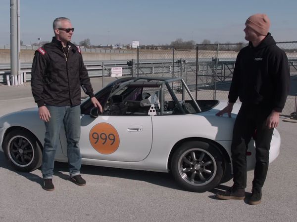PowerNation: Carcass - Paint Tech on our Spec Miata