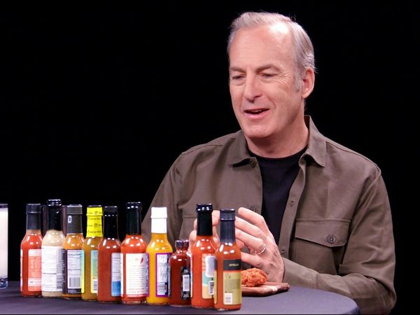 Hot Ones - Bob Odenkirk Has a Fire in His Belly While Eating Spicy Wings