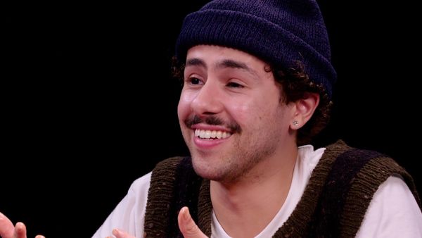 Hot Ones - Ramy Youssef Lives on a Prayer While Eating Spicy Wings