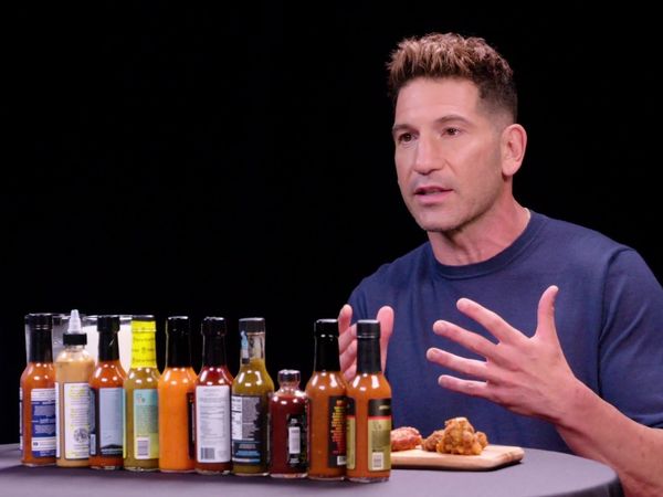 Hot Ones - Jon Bernthal Gets Punished By Spicy Wings