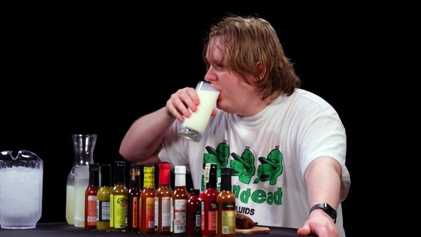 Hot Ones - Lewis Capaldi Grasps for a Lifeline While Eating Spicy Wings