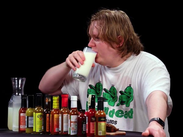 Hot Ones - Lewis Capaldi Grasps for a Lifeline While Eating Spicy Wings
