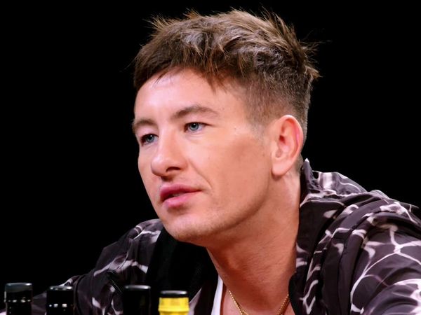 Hot Ones - Barry Keoghan Plays Hard to Get While Eating Spicy Wings
