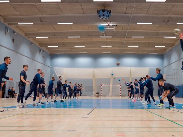 Holdet - Tæt på - Tæt på - #1-3
