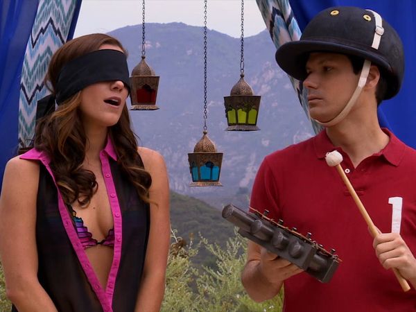 NEW Burning Love - Hugging Contest - Blindfolded Singing Contest