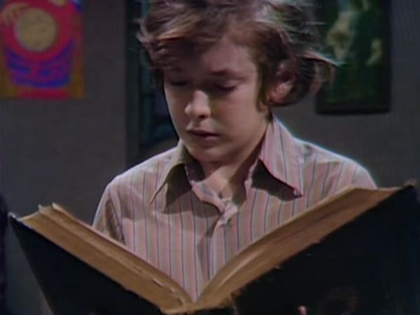 Dark Shadows - 902