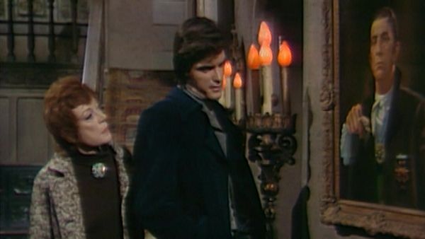 Dark Shadows - 910