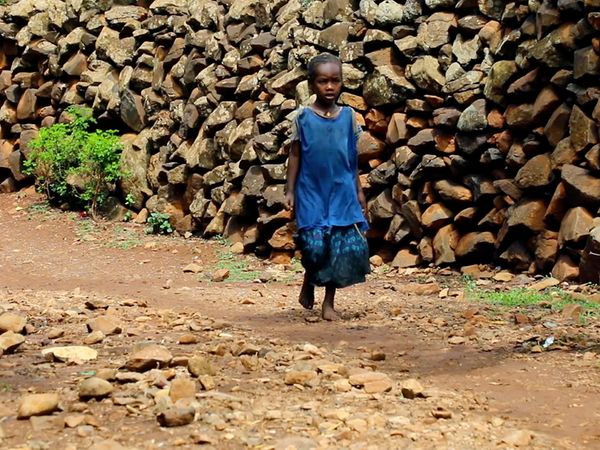 No Luggage - Konso Tribe